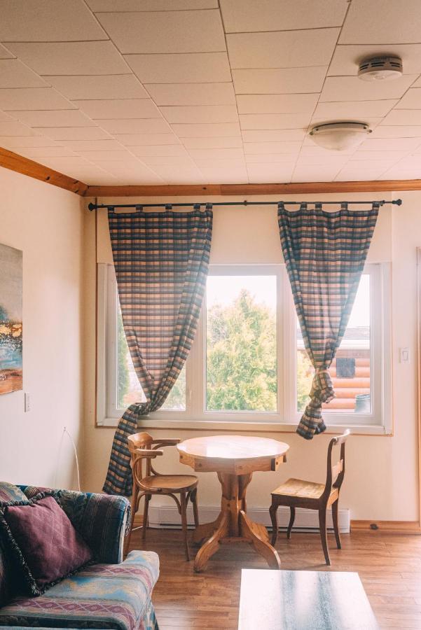 Nordet Motel Saint Georges De Malbaie Bagian luar foto