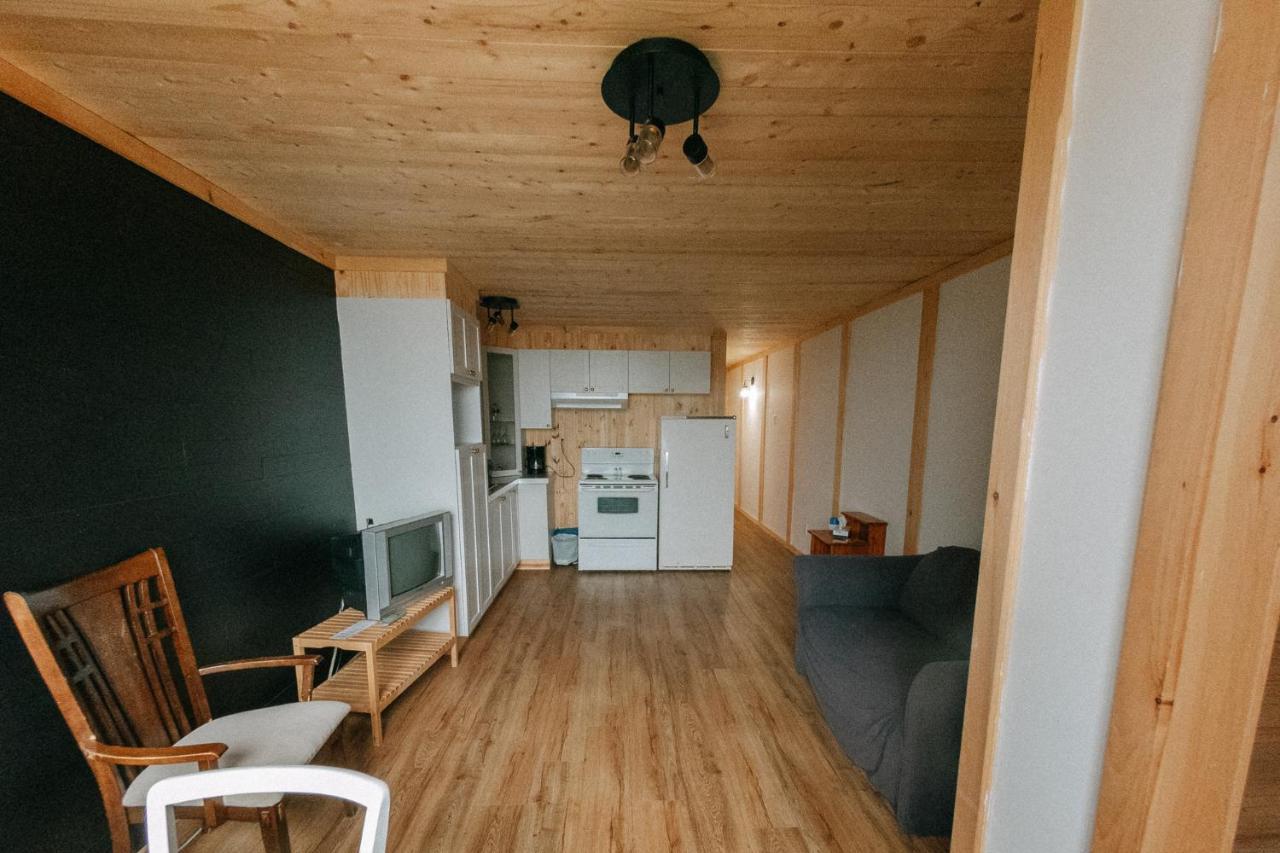 Nordet Motel Saint Georges De Malbaie Bagian luar foto